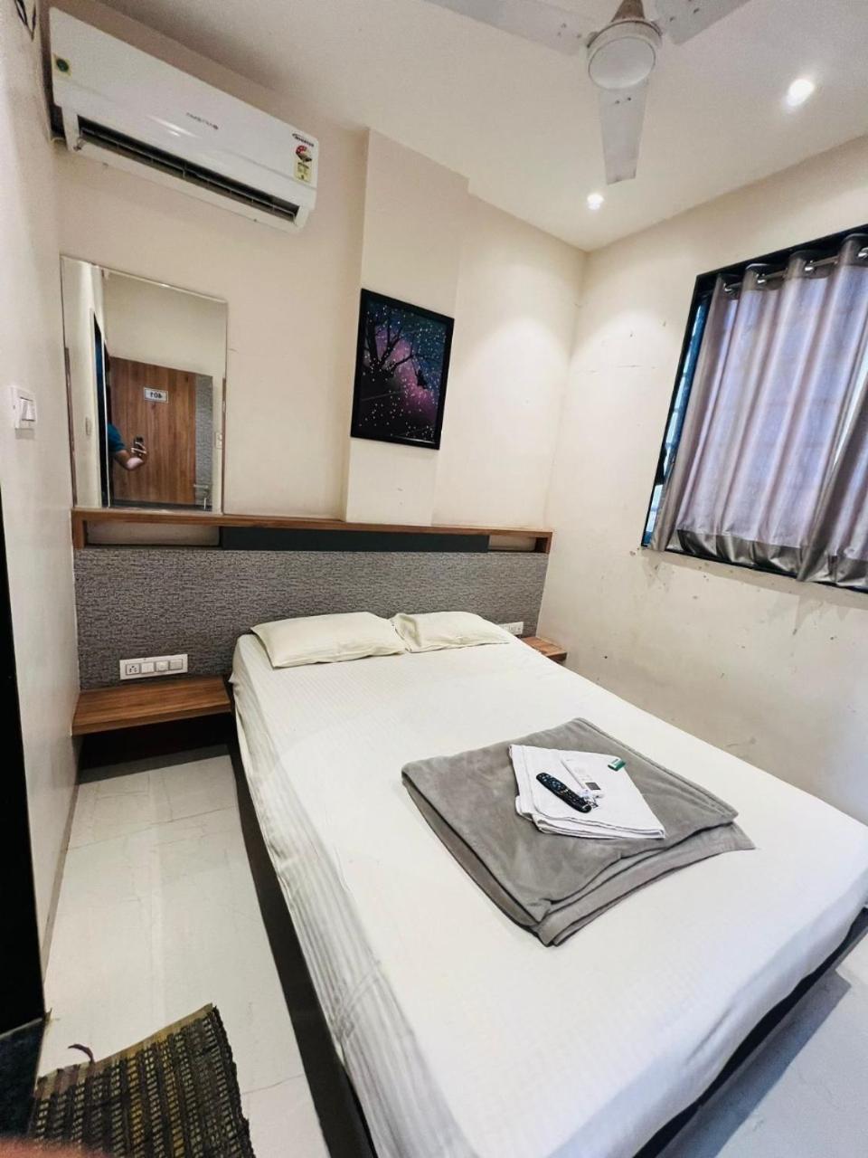 Hotel Pragati Inn Ahmednagar Exterior photo